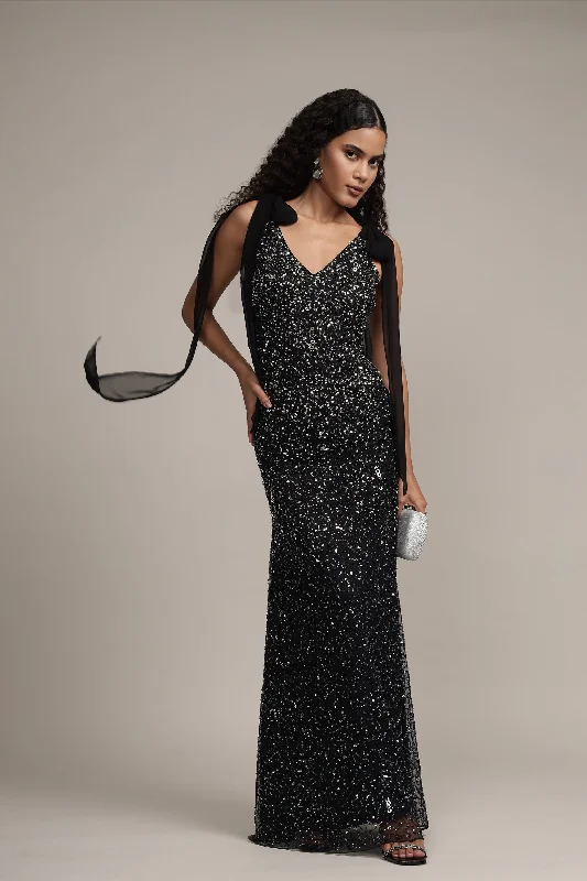 Dream Embellished Maxi Dress in Black Party unclassified dresses