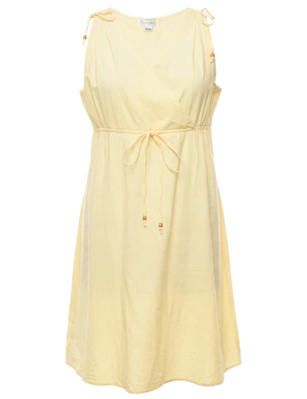 Pale Yellow Dress - L Lightweight unclassified dresses