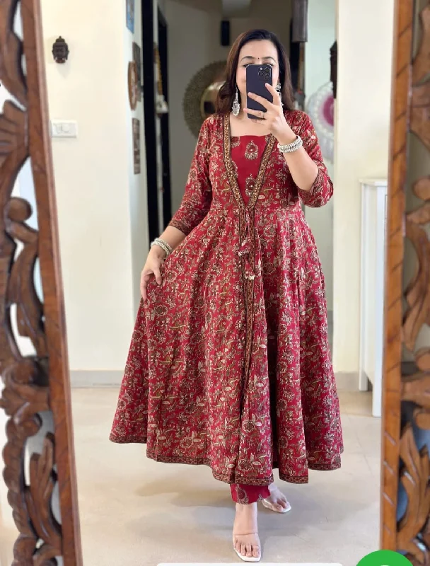 ♥️♥️“ NEW FULL COTTON PRINT HAND WORK ANARKALI KURTI PANT MALMAL DUPATTA ARRIVAL 😍💖(NFRD285) Affordable unclassified dresses